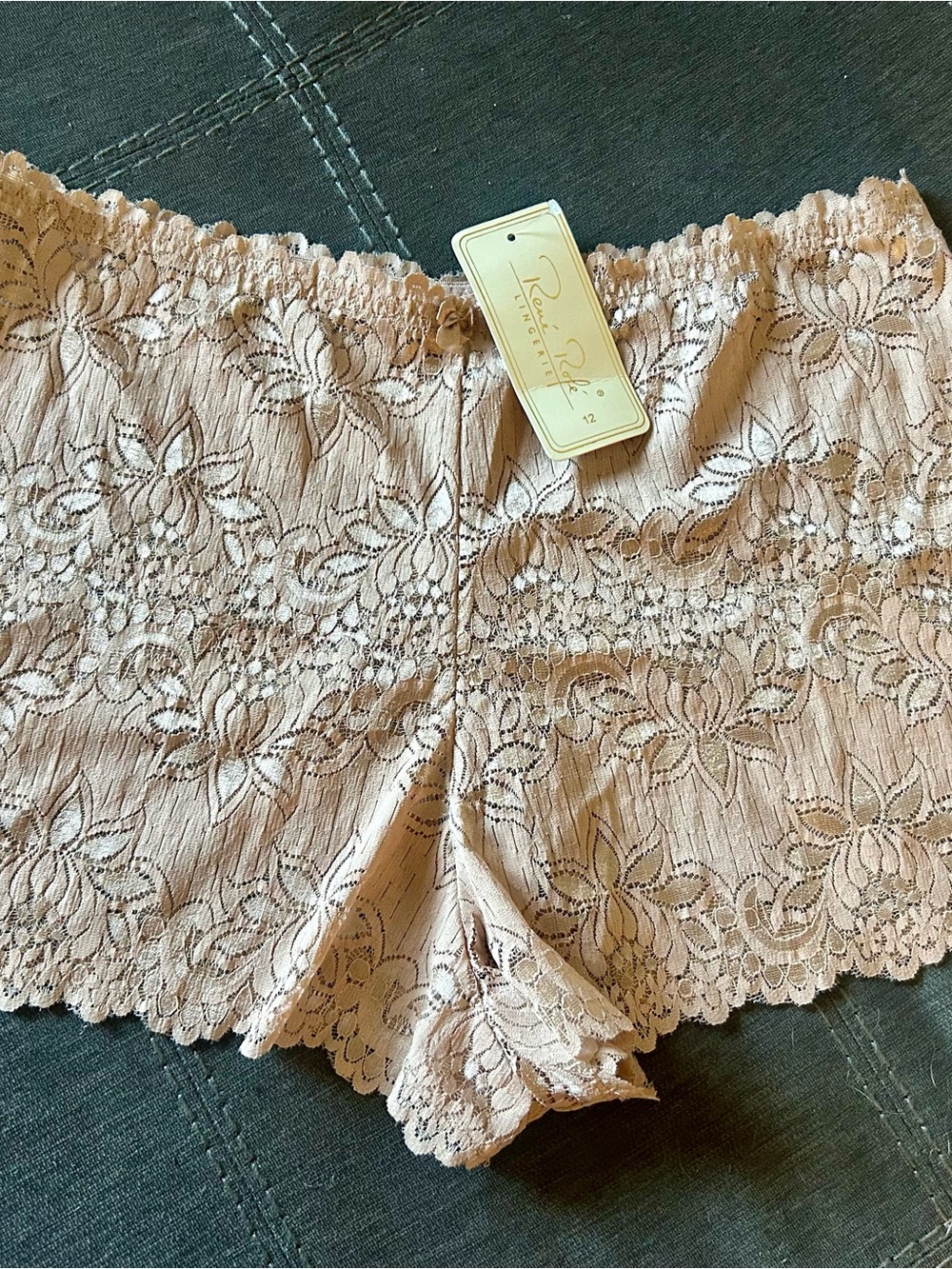 Rene Rofe Floral Lace Boyshorts in Blush Pink